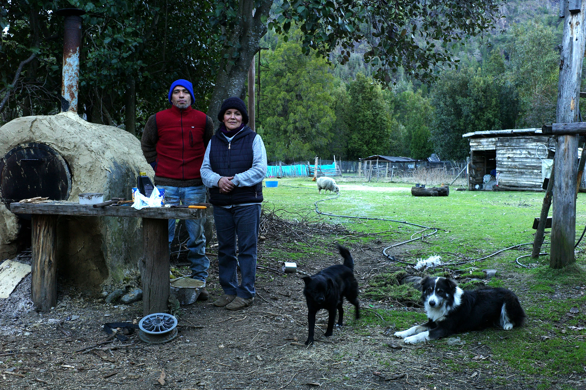 Comunidad Motoco Cárdenas, Liliana Cárdenas y su esposo Roli, Lago Puelo, Chubut, Septiembre 2017.